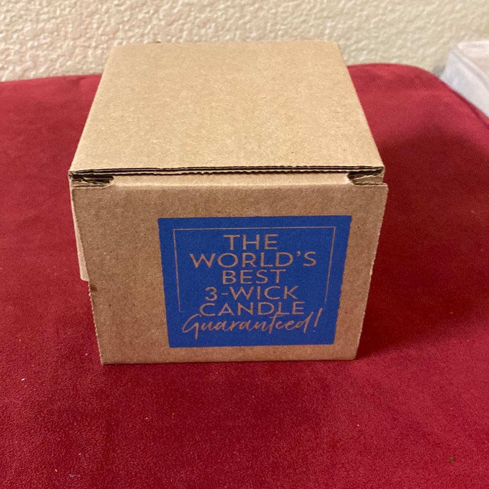 Bath and body works 3 wick candle box